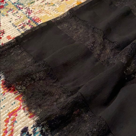 Lace maxi skirt - Picture 2 of 5